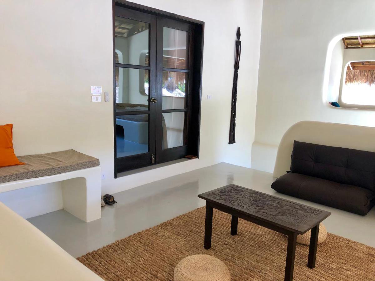Parrots Boutique Hotel