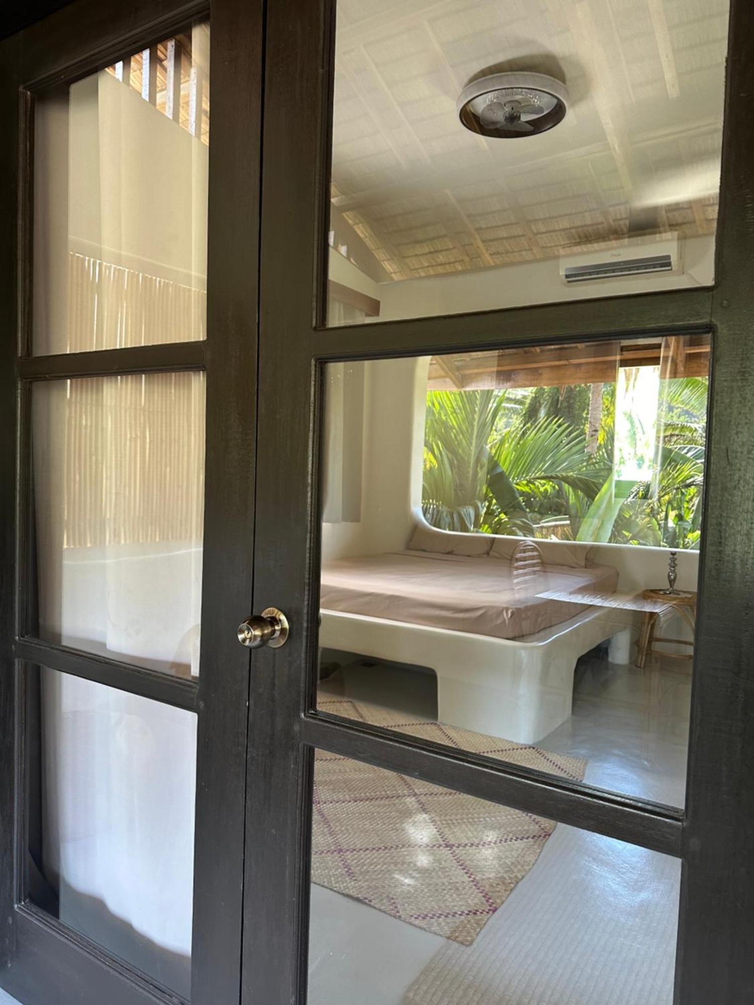 Parrots Boutique Hotel 4*