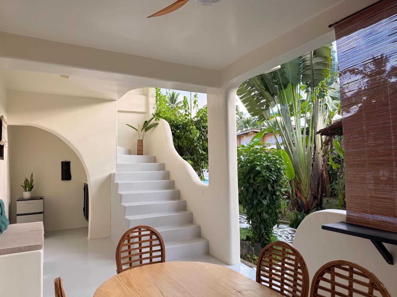Hotel Parrots Boutique 4*